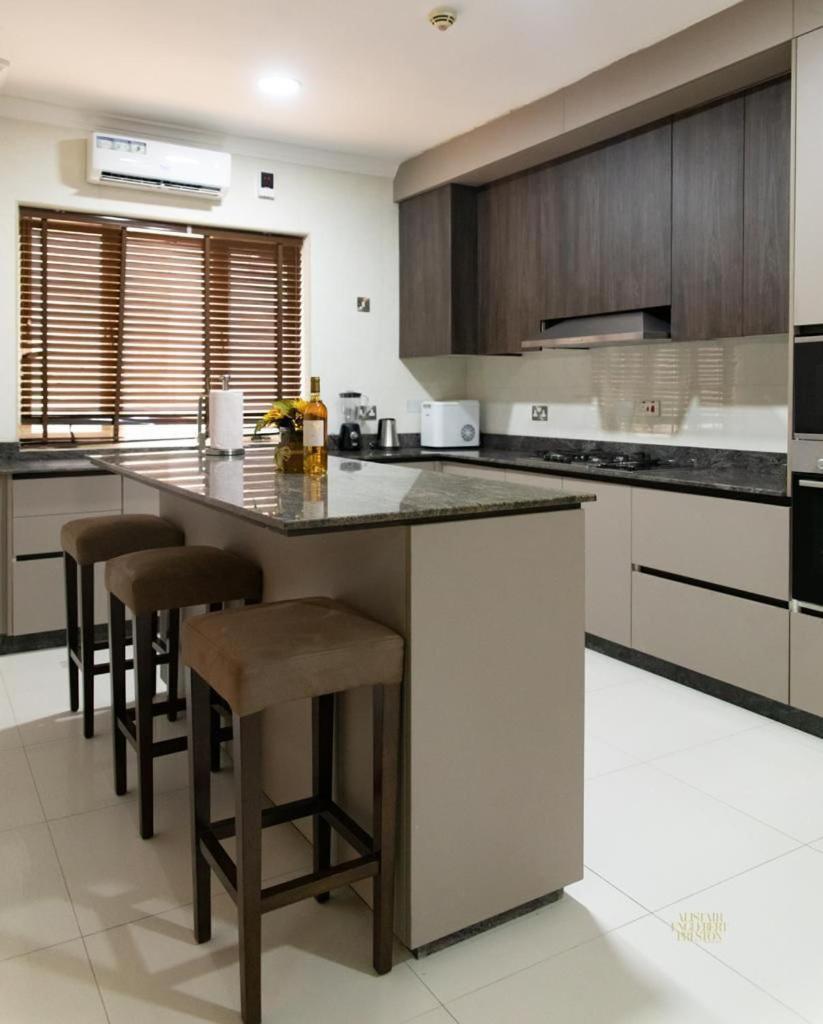 Metro Apartments Лаґос Екстер'єр фото